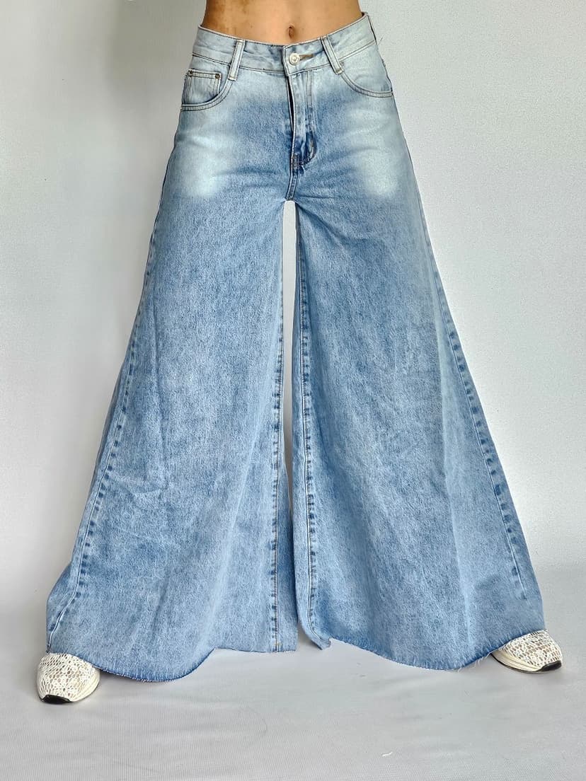 Wide Leg Jeans