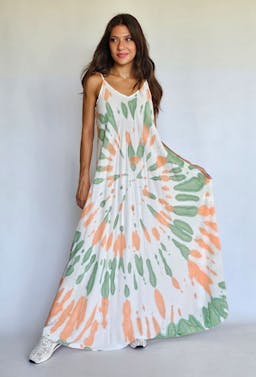 Long Flowy Dressindex