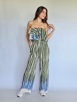 Off-Shoulder Ruffled Jumpsuitindex