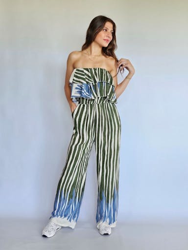 Off-Shoulder Ruffled Jumpsuit