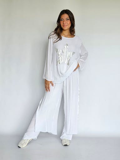 White Star Flowy Set