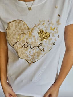 "Love" T-Shirtindex